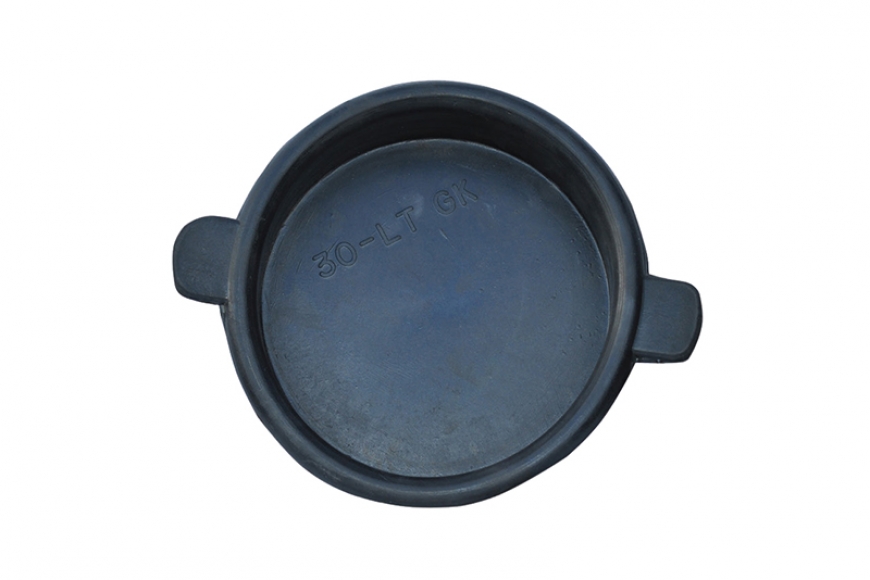 MC 3033 - 30 LT BUCKET CARRIAGE LID